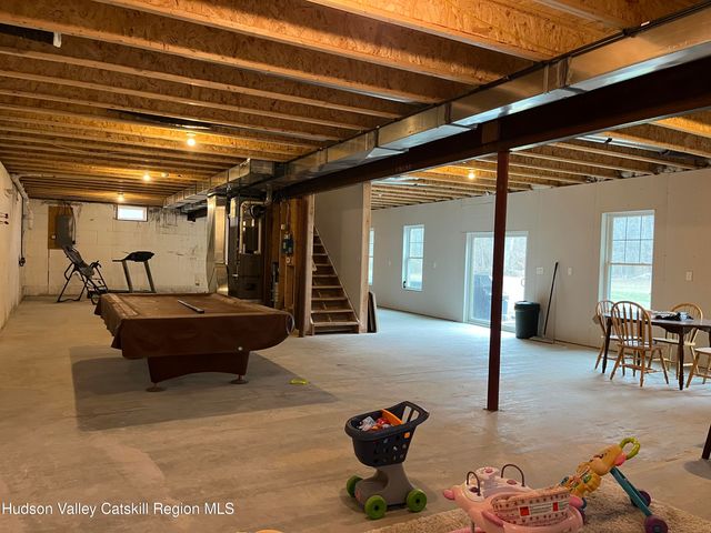 685 Sandy Plains Road, Leeds, NY 12451