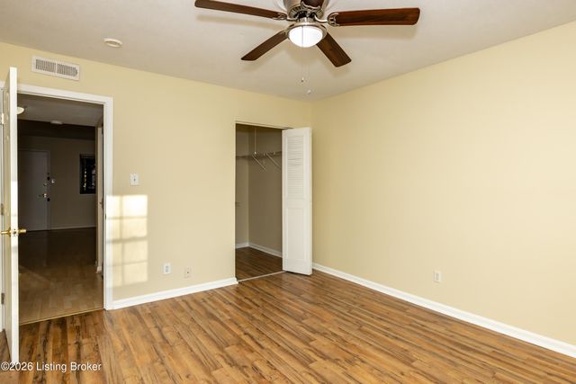 221 N Clifton Ave 4, Louisville, KY 40206