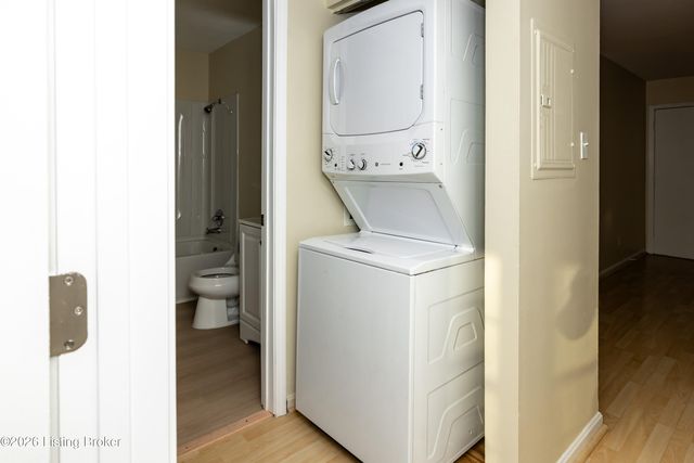 221 N Clifton Ave 4, Louisville, KY 40206