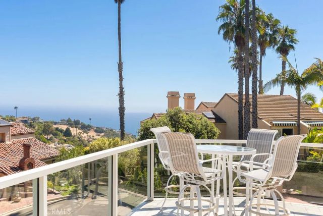 2210 Bridge, Laguna Beach, CA 92651
