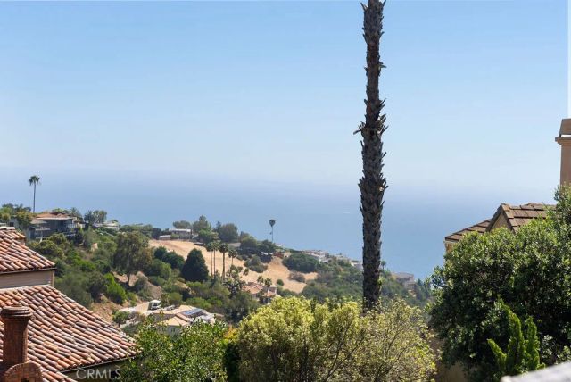 2210 Bridge, Laguna Beach, CA 92651