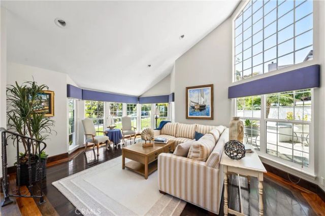 2210 Bridge, Laguna Beach, CA 92651