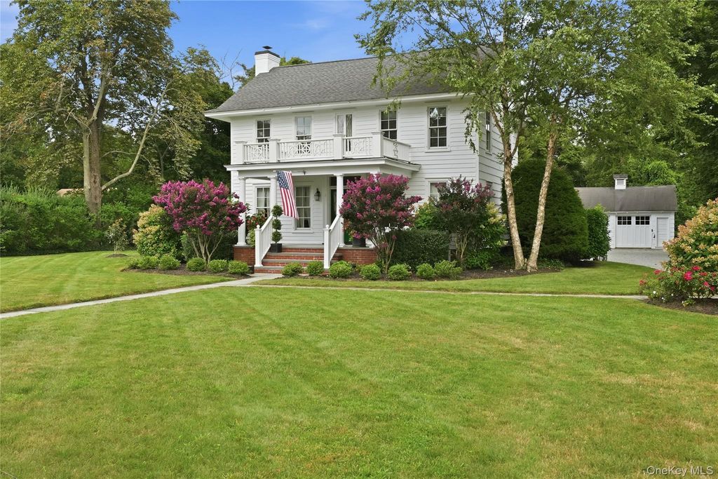 129 Bayview Avenue, Amityville, NY 11701 — photo 2