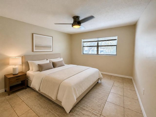 1123 ELMWOOD STREET E, Orlando, FL 32801