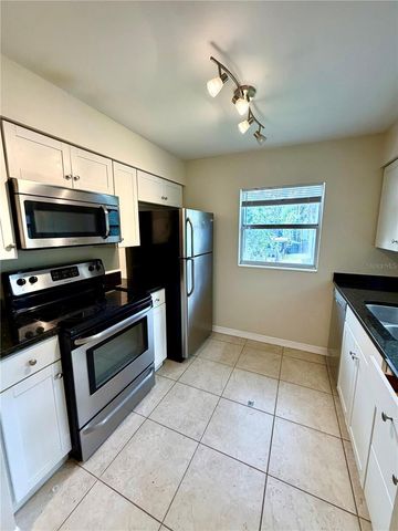 1123 ELMWOOD STREET E, Orlando, FL 32801