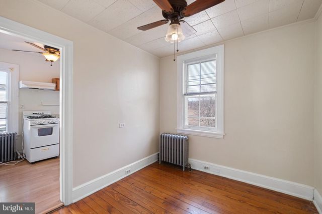 221 CHESTNUT ST, New Castle, DE 19720