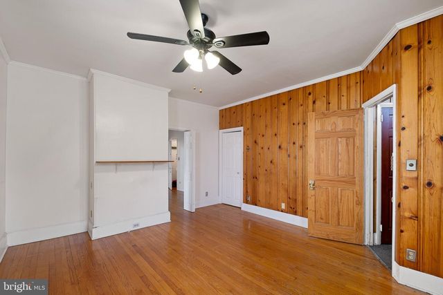 221 CHESTNUT ST, New Castle, DE 19720