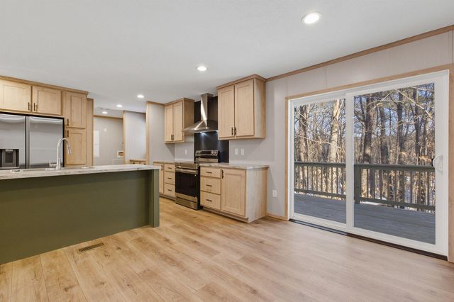 54 O'Keefe Circle, Conway, NH 03860
