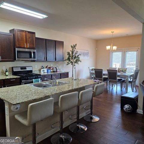 605 Sturbridge Court, Mcdonough, GA 30253