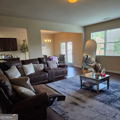 605 Sturbridge Court, Mcdonough, GA 30253