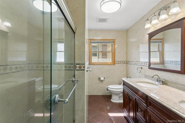 1031 Fordham Lane, Woodmere, NY 11598