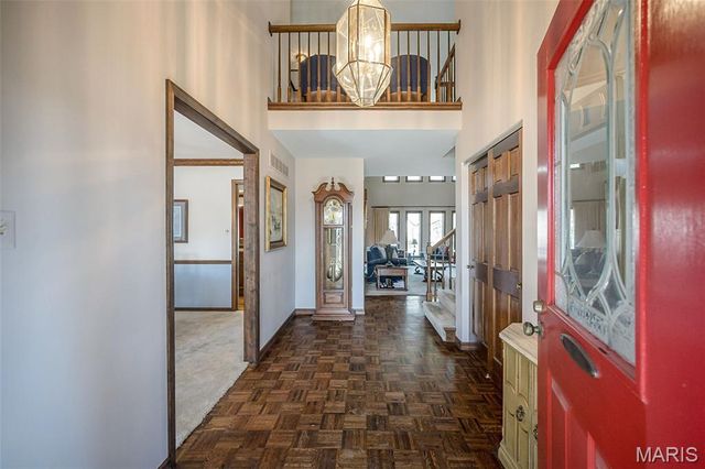 606 Aspen Ridge Court, St Louis, MO 63017