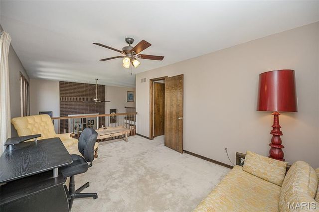 606 Aspen Ridge Court, St Louis, MO 63017