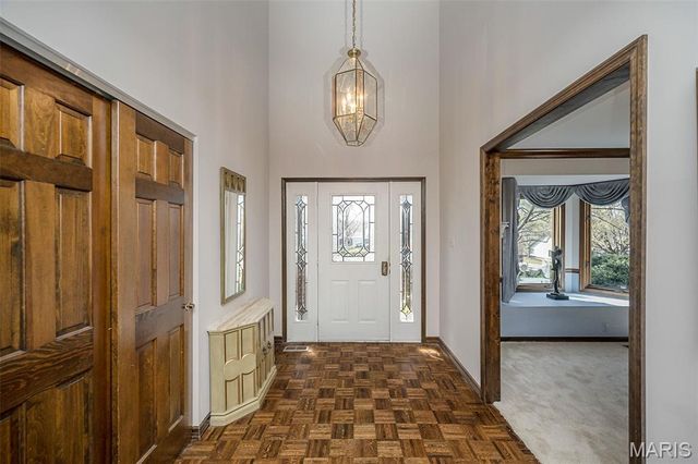 606 Aspen Ridge Court, St Louis, MO 63017