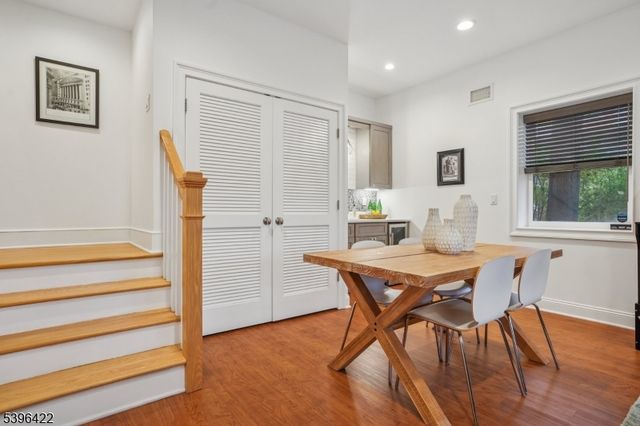 84 Cedar St, Millburn Twp., NJ 07041