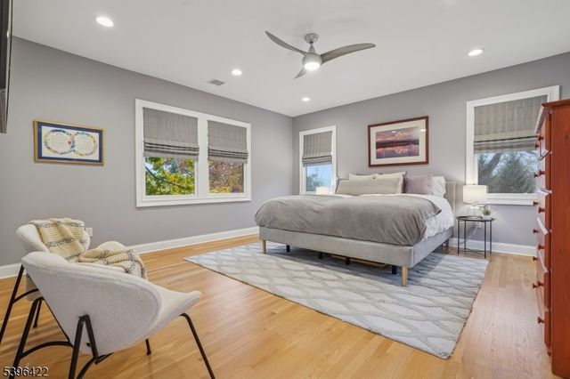 84 Cedar St, Millburn Twp., NJ 07041