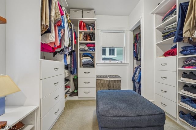 84 Cedar St, Millburn Twp., NJ 07041