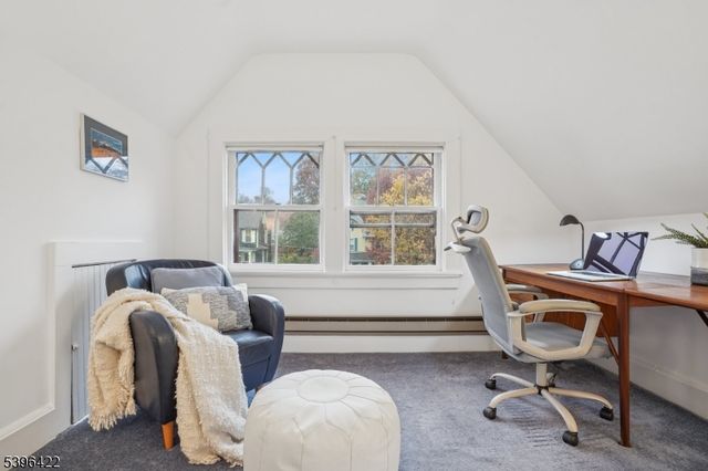 84 Cedar St, Millburn Twp., NJ 07041