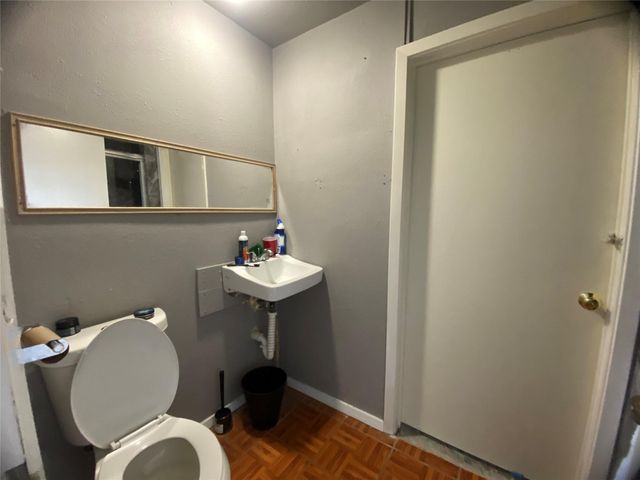 8811 Leader Street, Houston, TX 77036