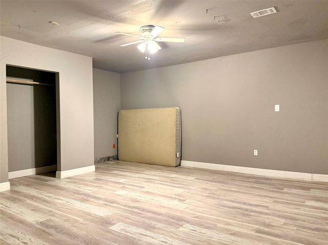 8811 Leader Street, Houston, TX 77036