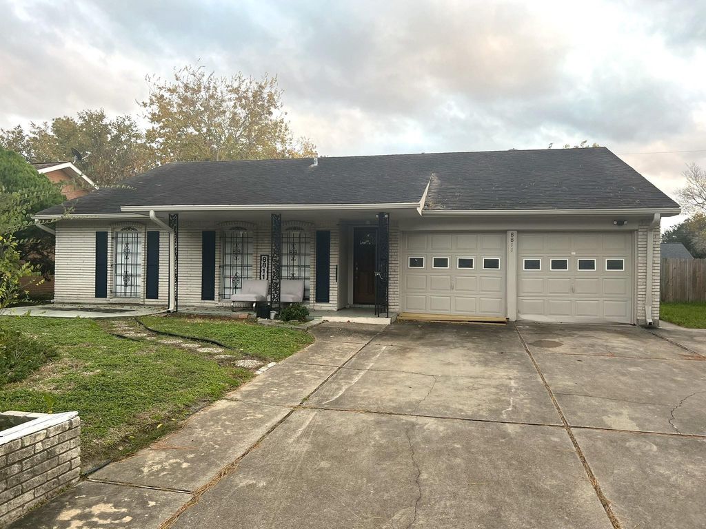 8811 Leader Street, Houston, TX 77036