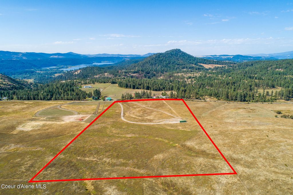 32926 S Hells Gulch RD, St. Maries, ID 83861