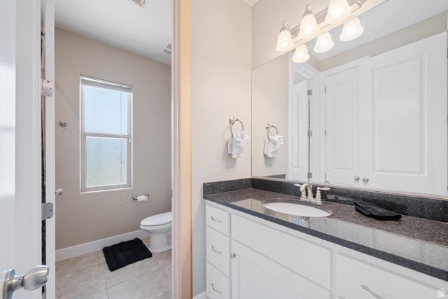 2076 N DORAL CT, Washington, UT 84780