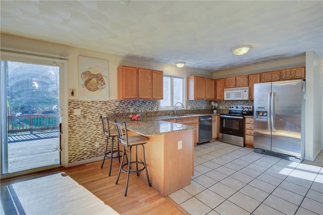 918 Saugatucket Road, South Kingstown, RI 02879