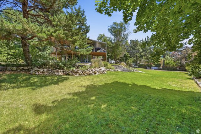 565 E 3200 N, North Ogden, UT 84414