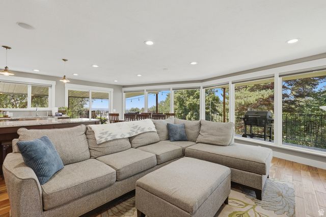 565 E 3200 N, North Ogden, UT 84414