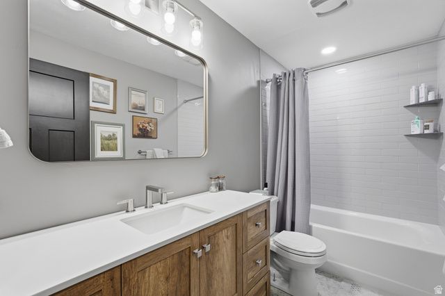 565 E 3200 N, North Ogden, UT 84414