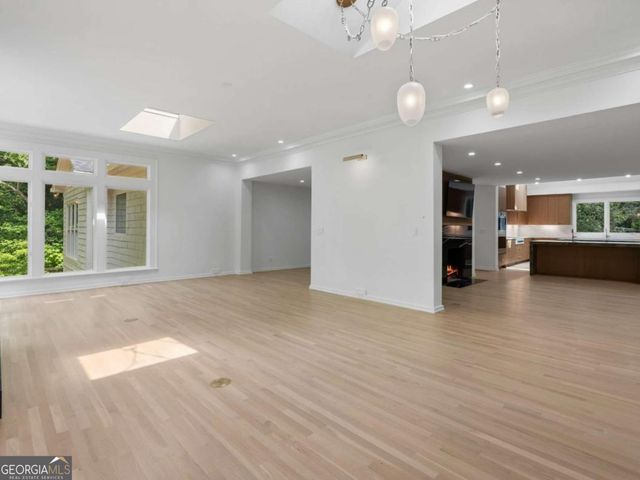366 Blackland Road NW, Atlanta, GA 30342