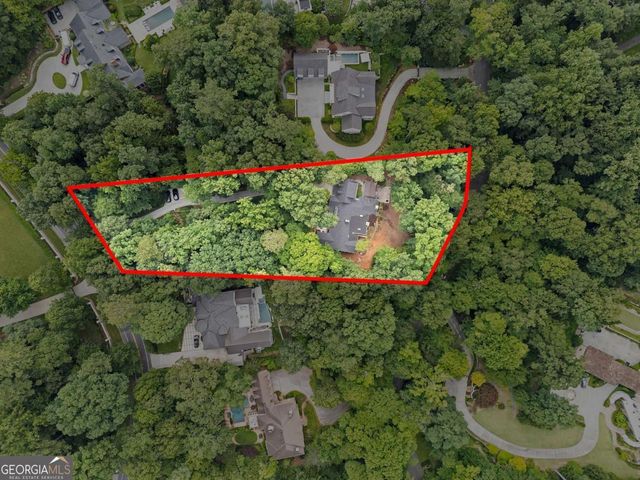 366 Blackland Road NW, Atlanta, GA 30342