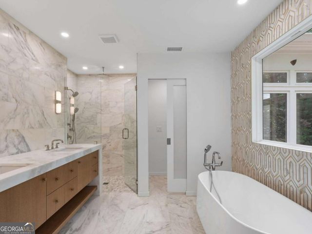 366 Blackland Road NW, Atlanta, GA 30342