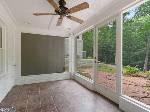 366 Blackland Road NW, Atlanta, GA 30342