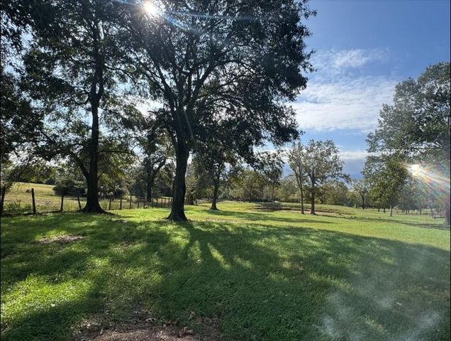 12494-725 Hill Creek Road, Montgomery, TX 77356