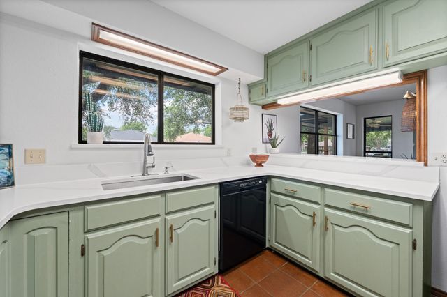 3708 Coral Sands Court, Granbury, TX 76049