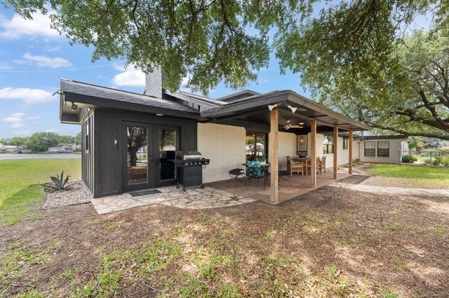 3708 Coral Sands Court, Granbury, TX 76049