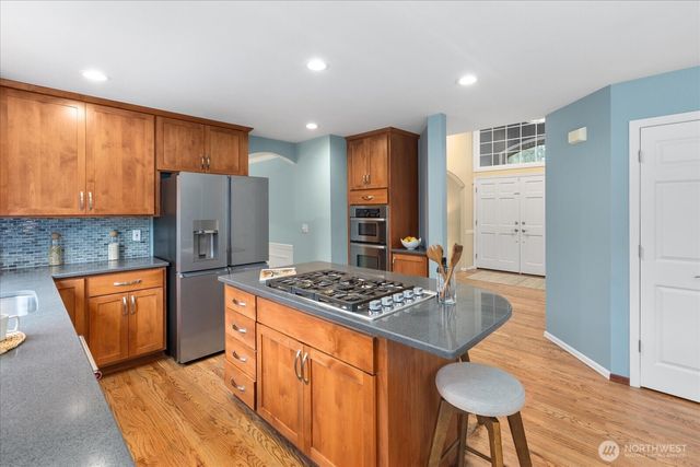 12319 181st Court NE, Redmond, WA 98052