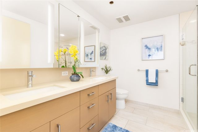 555 South Street 1205, Honolulu, HI 96813