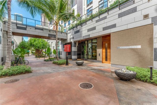 555 South Street 1205, Honolulu, HI 96813