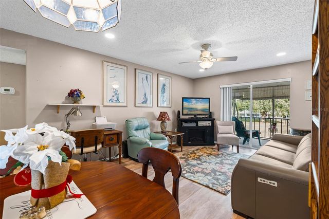 4705 5TH STREET W 305, Bradenton, FL 34207