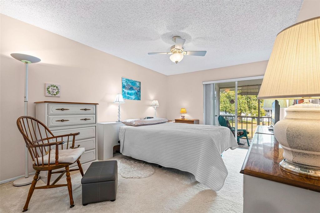 Image 11 of property listing at 4705 5TH STREET W 305, Bradenton, FL 34207