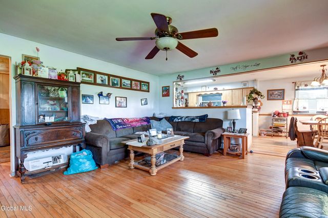 209 County Highway 107, Johnstown, NY 12095