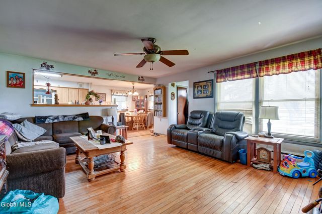 209 County Highway 107, Johnstown, NY 12095