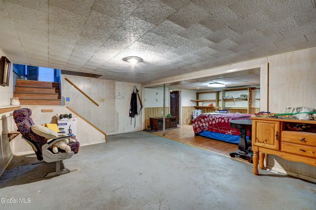 209 County Highway 107, Johnstown, NY 12095
