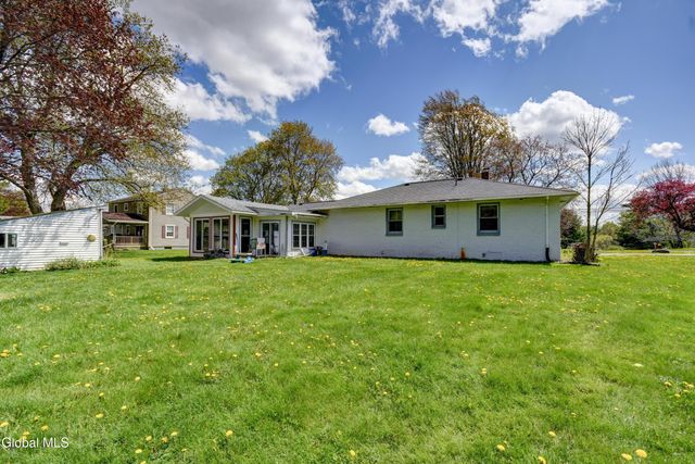 209 County Highway 107, Johnstown, NY 12095