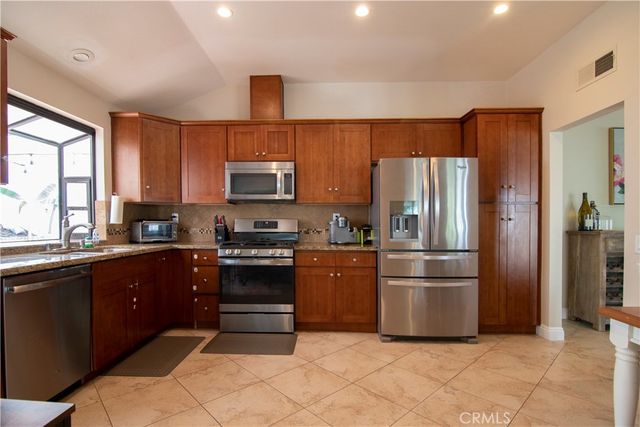 27512 White Fir Lane, Mission Viejo, CA 92691
