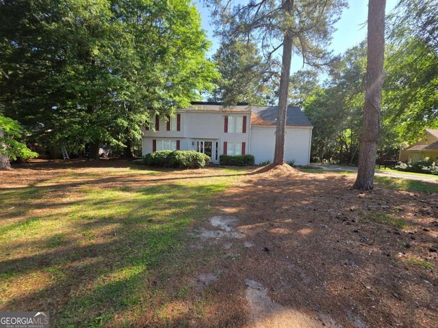 2344 Country Club Drive SE, Conyers, GA 30013