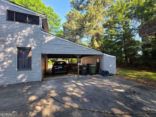 2344 Country Club Drive SE, Conyers, GA 30013
